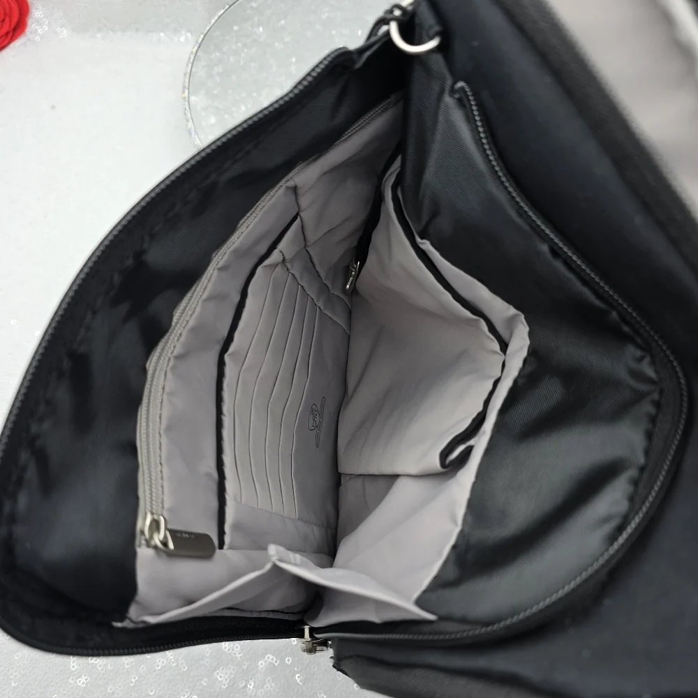 Travelon Anti-Theft Security Shoulder Crossbody Bag Slim Classic Black Travel - Picture 7 of 13